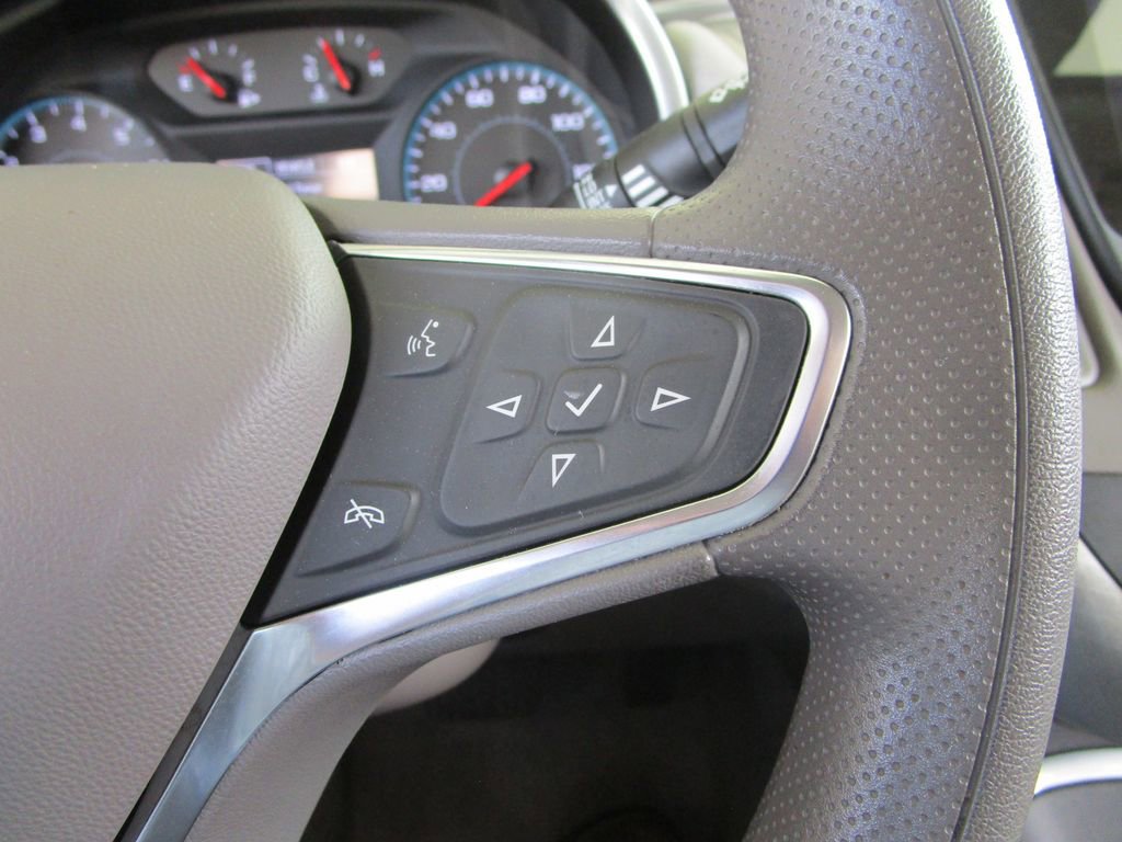 Used 2025 Chevrolet Malibu LT image 34