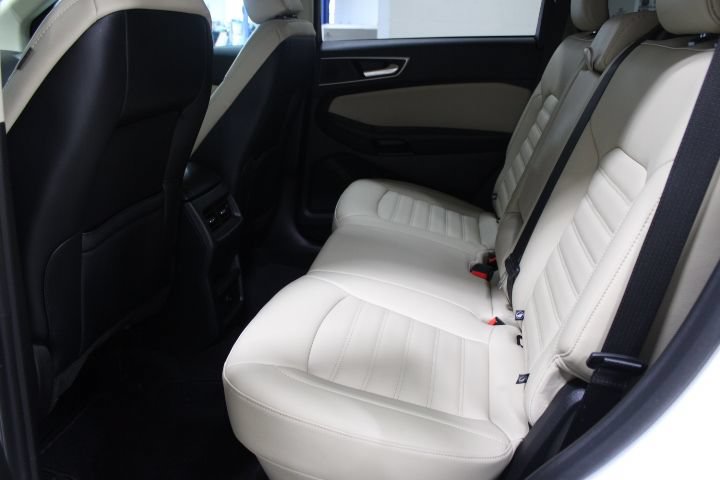 Used 2024 Ford Edge SEL w/ Cargo Accessory Package AWD/4WD image 22