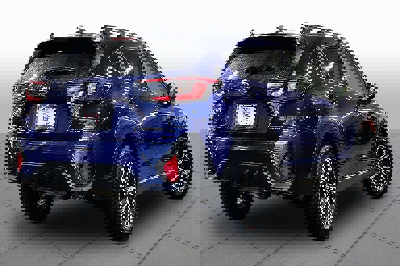 Used 2025 Subaru Crosstrek 2.0i Premium image 13