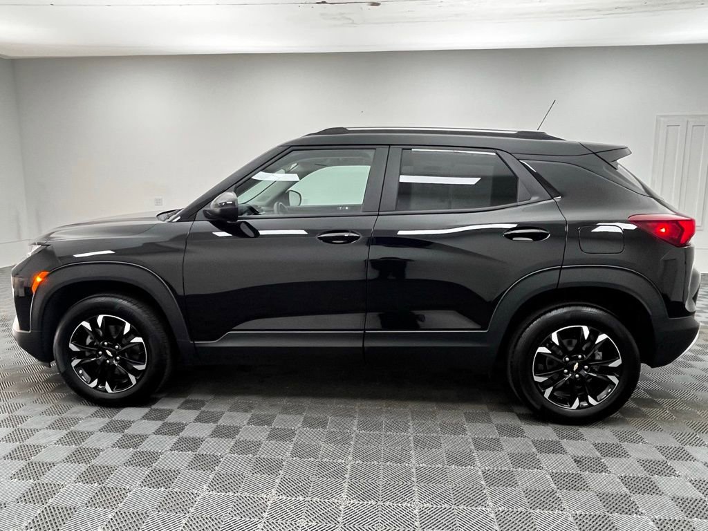 Used 2023 Chevrolet TrailBlazer LT AWD/4WD image 11