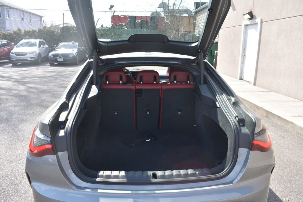 Used 2025 BMW 430i xDrive w/ Premium Package image 33