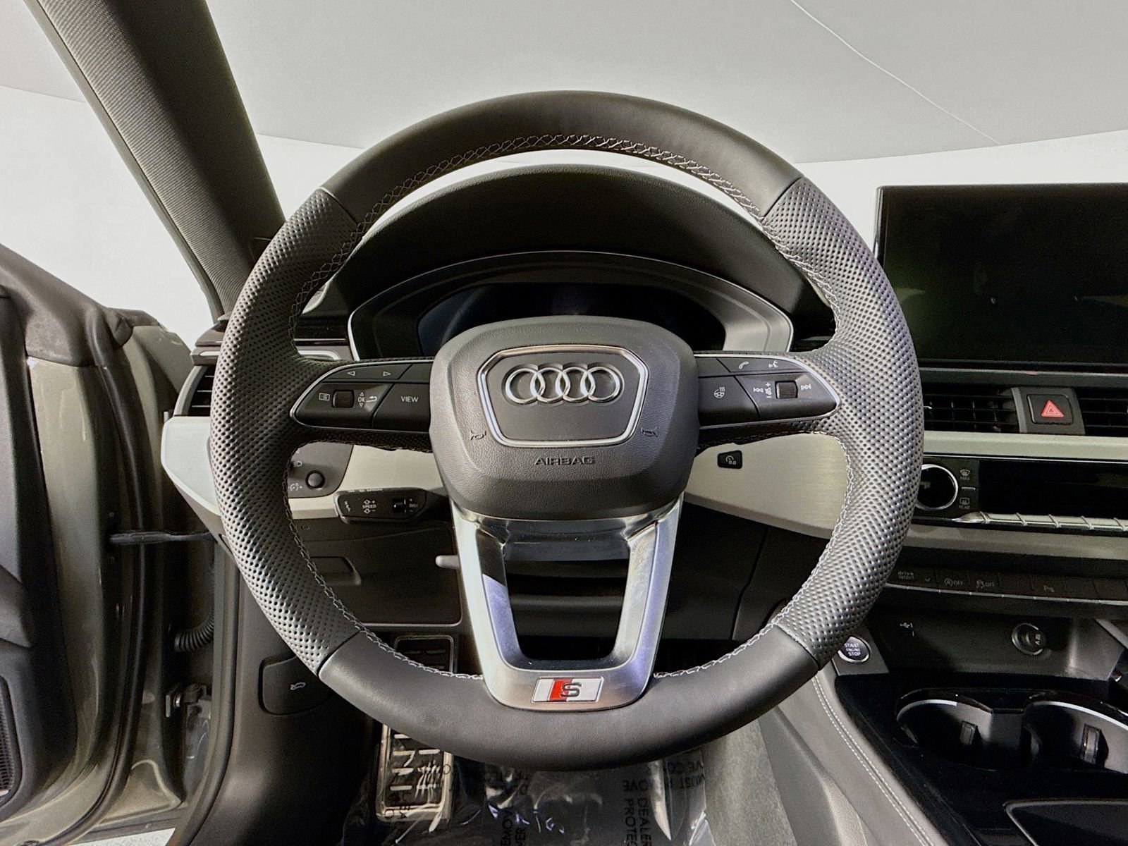 Used 2023 Audi A5 2.0T Premium Plus w/ Premium Plus image 11