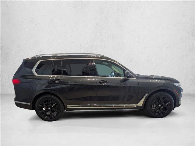 Used 2021 BMW X7 xDrive40i w/ Premium Package image 4