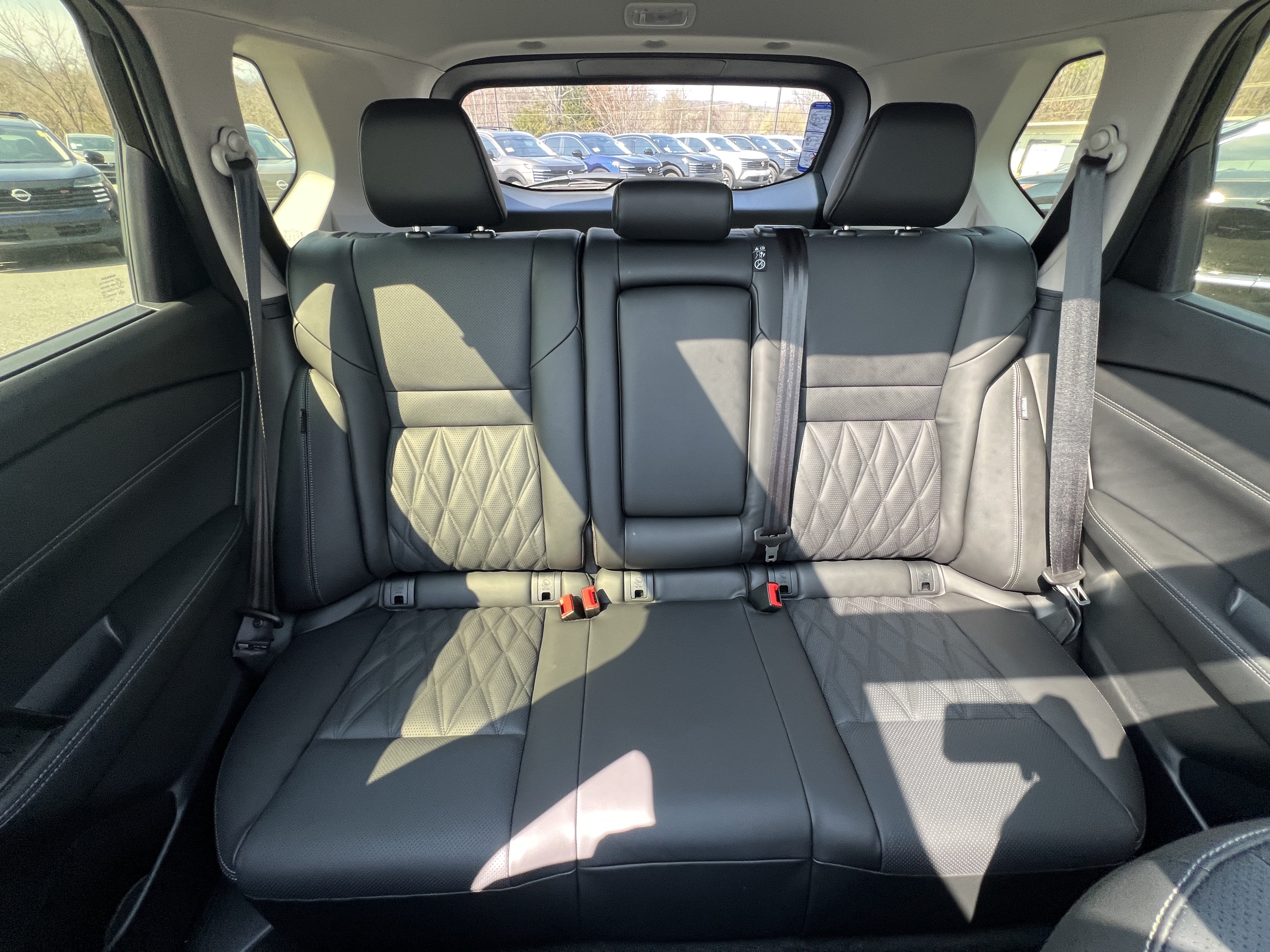 New 2026 Nissan Rogue Platinum w/ Tech Package AWD/4WD image 26
