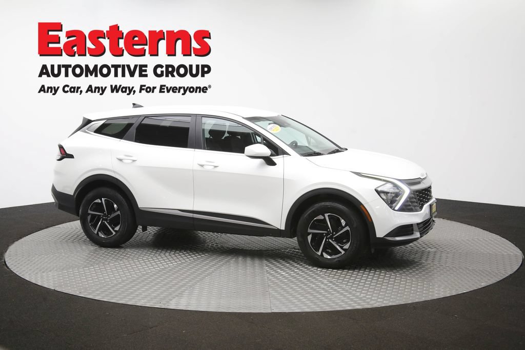 Used 2023 Kia Sportage LX AWD/4WD image 46