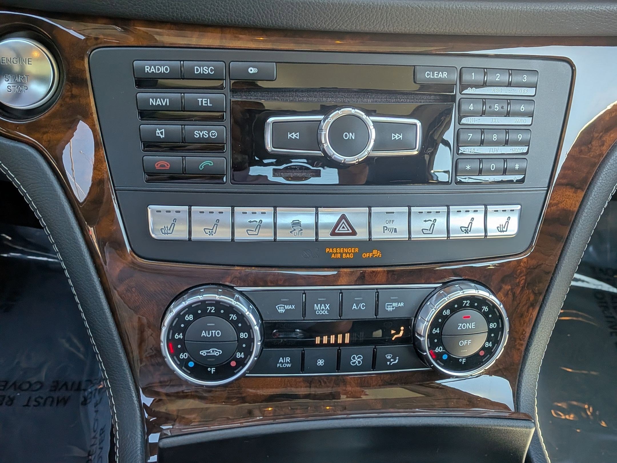 Used 2013 Mercedes-Benz SL 550 image 23