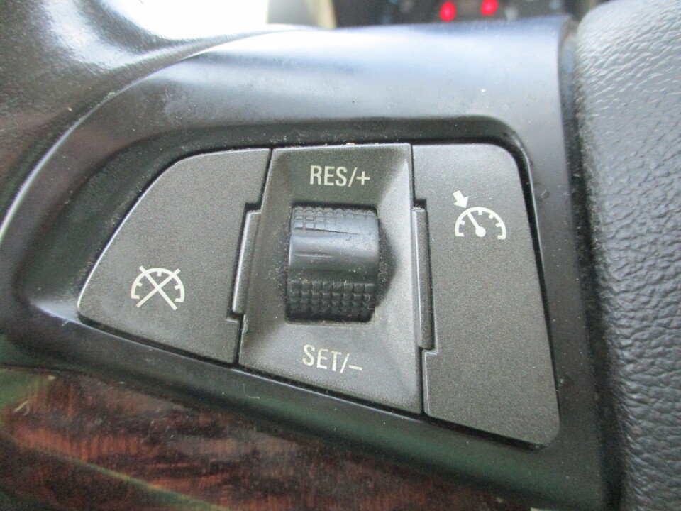 Used 2013 Chevrolet Malibu LTZ FWD image 31
