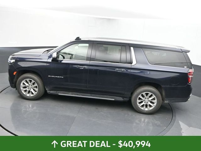 Used 2023 Chevrolet Suburban Premier image 19