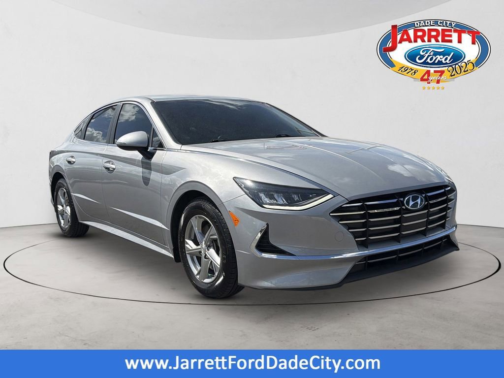 Used 2023 Hyundai Sonata SE FWD image 1