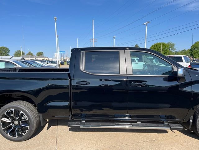 New 2026 Chevrolet Silverado 1500 LT w/ Leather Package AWD/4WD image 4