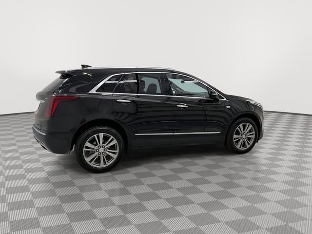 Certified 2025 Cadillac XT5 Premium Luxury w/ LPO, Floor Liner Package AWD/4WD image 11
