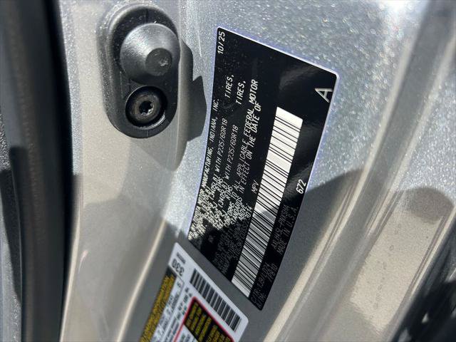 Certified 2025 Toyota Sienna XSE w/ XSE Premium Package AWD/4WD image 10