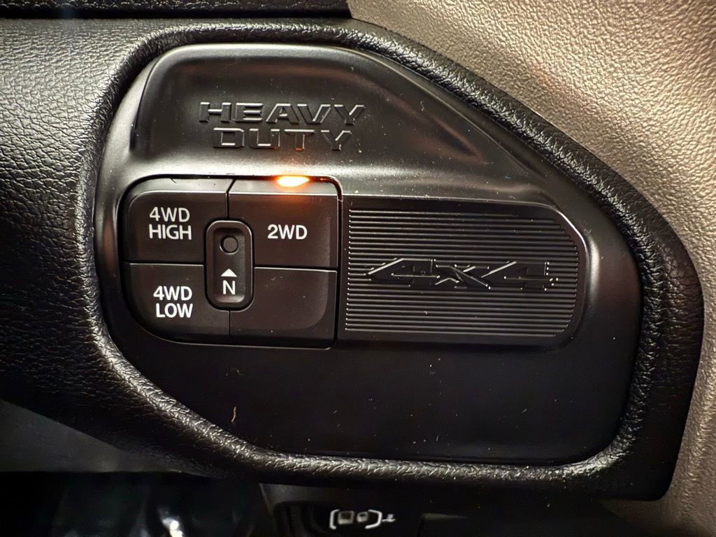 Used 2024 RAM 2500 Laramie w/ Safety Group image 37