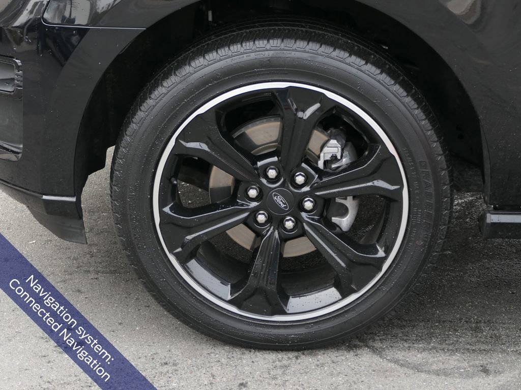 Used 2023 Ford Expedition Limited image 9