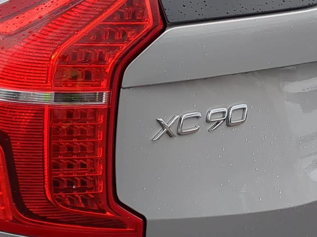 Certified 2023 Volvo XC90 B6 Plus w/ Protection Package Premier AWD/4WD image 12