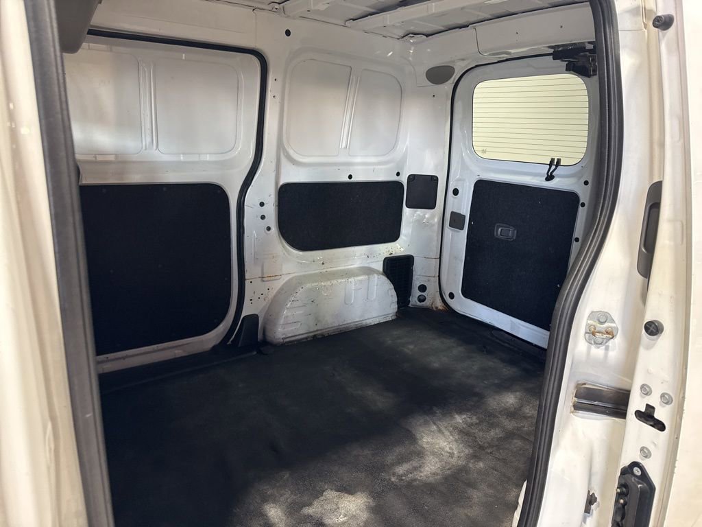 Used 2018 Nissan NV200 SV w/ Navigation Package image 26