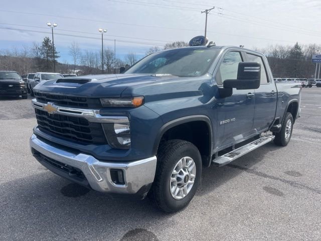 Used 2025 Chevrolet Silverado 2500 LT w/ Convenience Package image 10