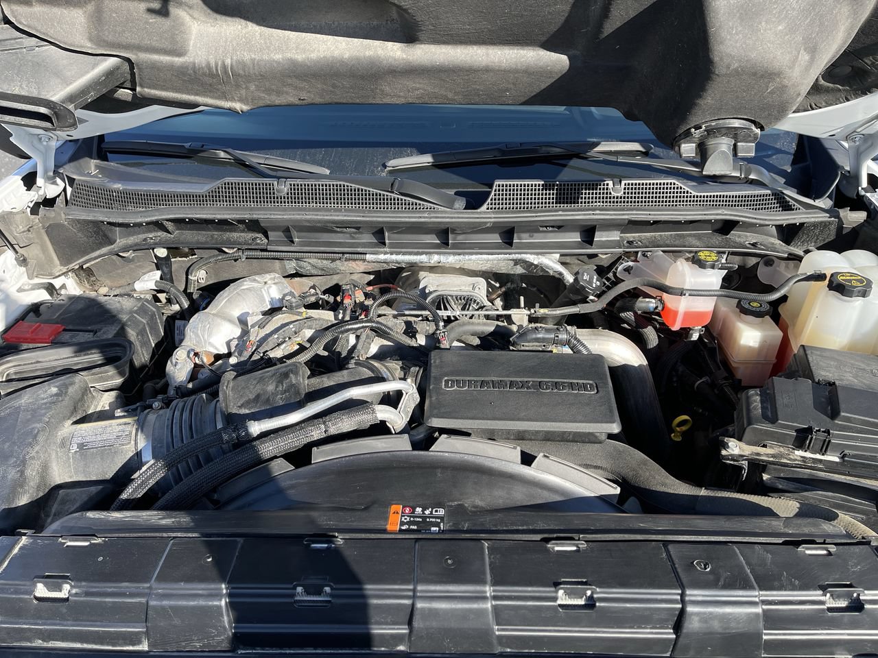Used 2024 Chevrolet Silverado 2500 LT AWD/4WD image 29