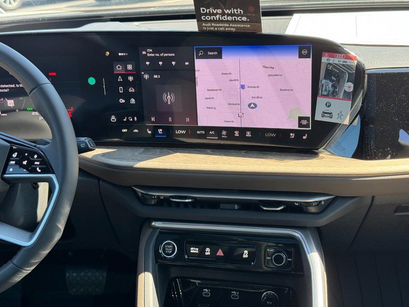 New 2025 Audi Q5 Premium Plus image 8