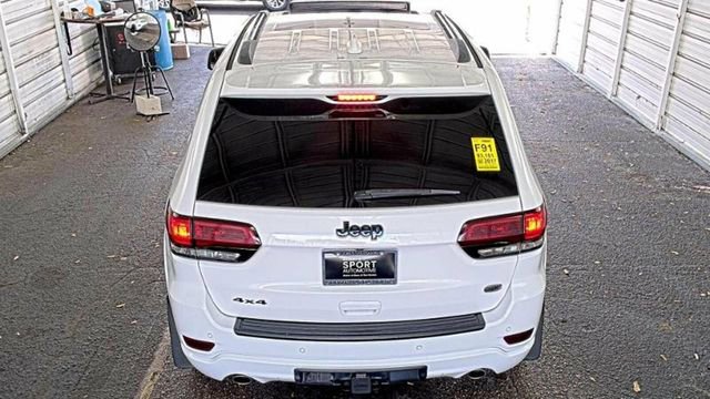 Used 2017 Jeep Grand Cherokee Overland w/ Jeep Active Safety Group image 3