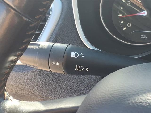 Used 2020 Jeep Compass Latitude image 12