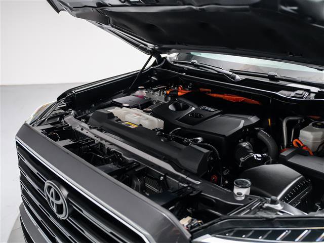 Used 2024 Toyota Sequoia Limited image 12