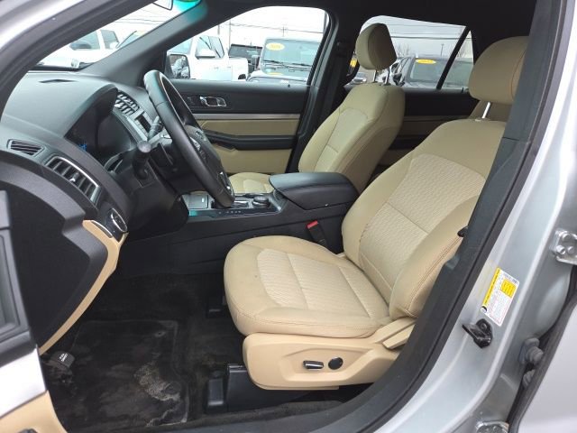 Used 2017 Ford Explorer 4WD image 9