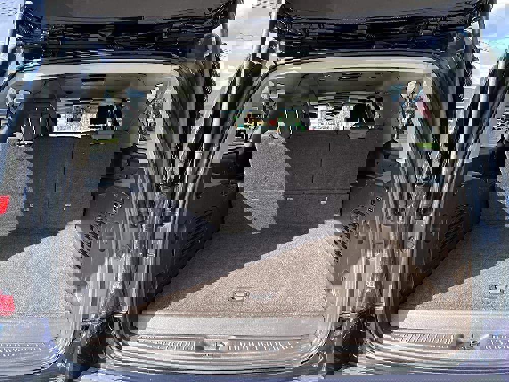 Used 2017 GMC Yukon XL Denali w/ Open Road Package image 36