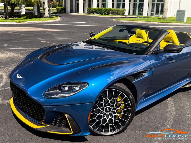 Used 2023 Aston Martin DBS Superleggera Volante RWD image 11