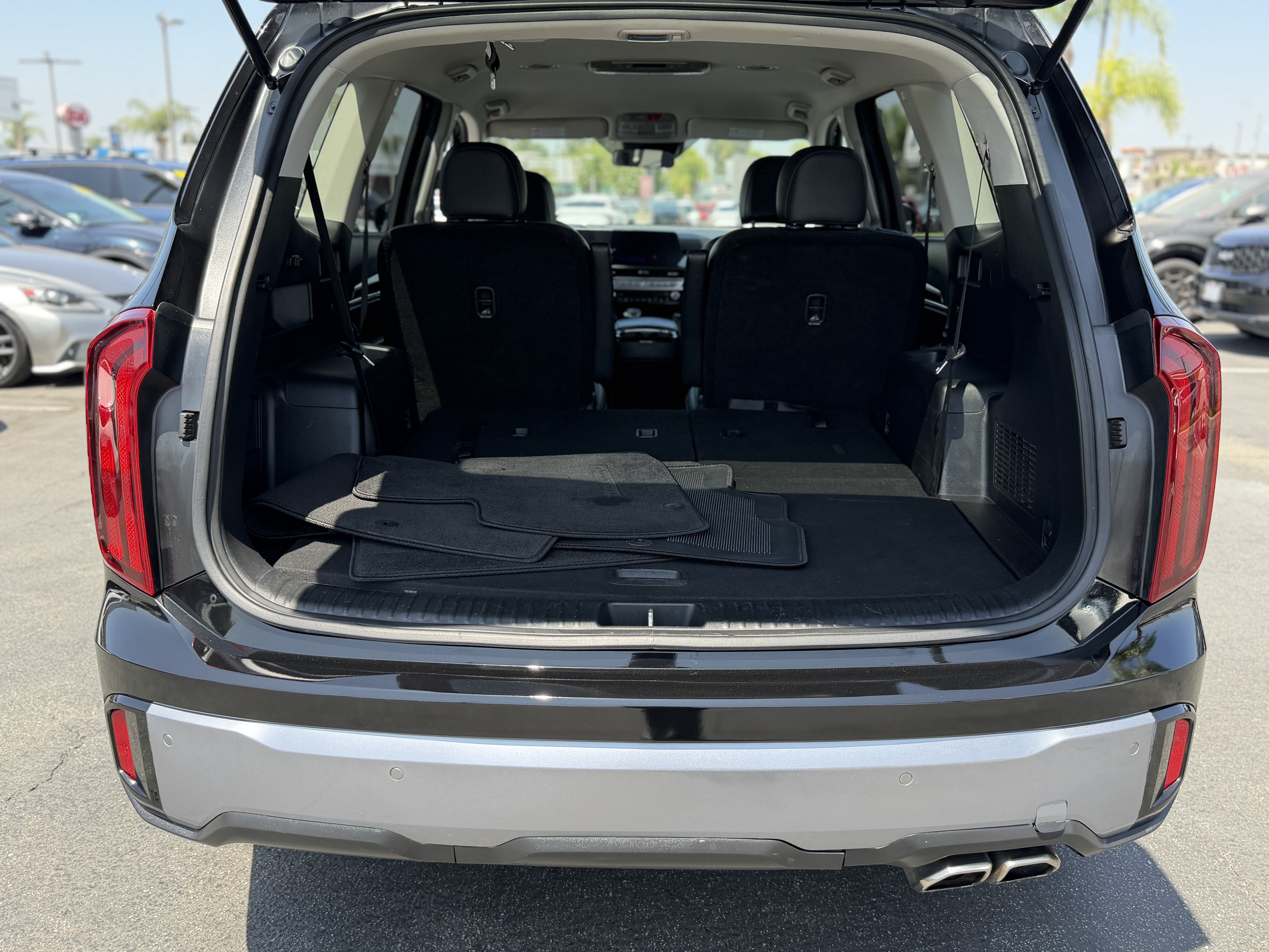 Certified 2023 Kia Telluride S FWD image 9