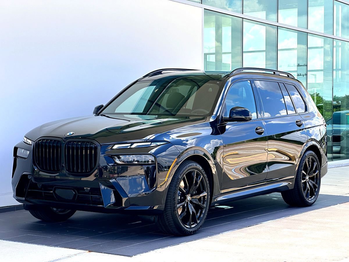 New 2026 BMW X7 xDrive40i w/ M Sport Package image 9