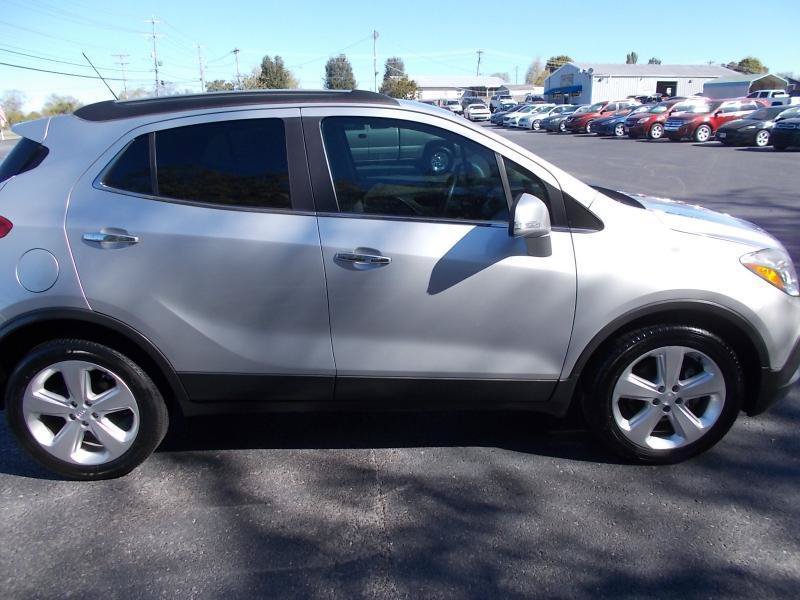 Used 2016 Buick Encore FWD image 12