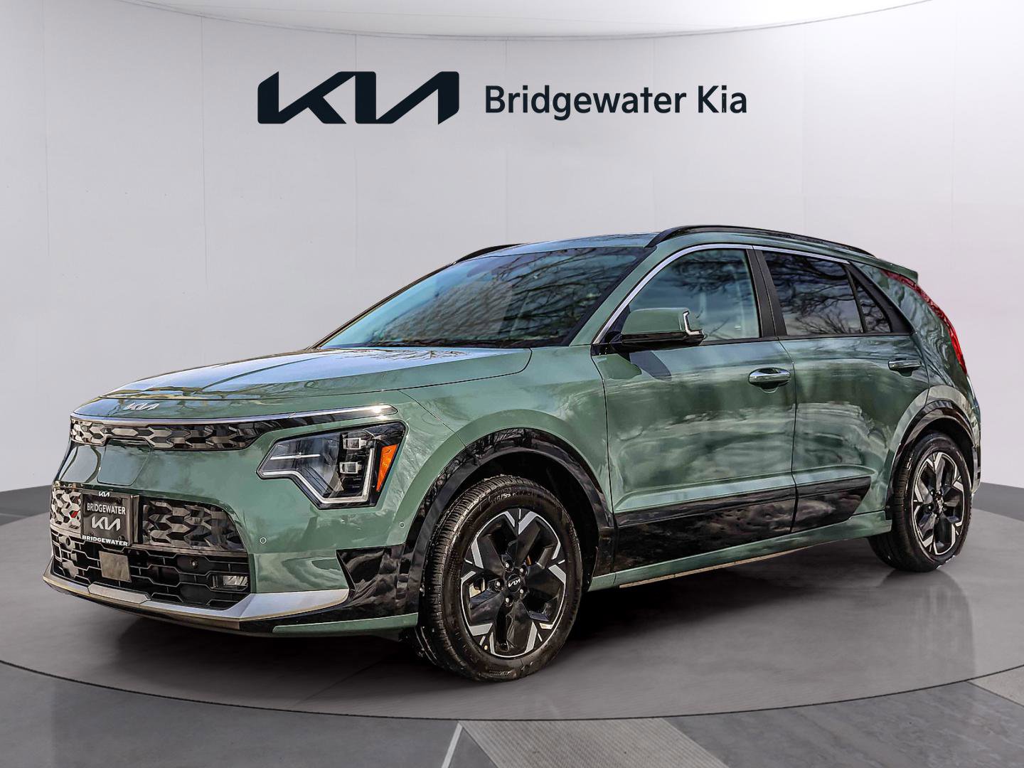 Certified 2024 Kia Niro Wave image 3
