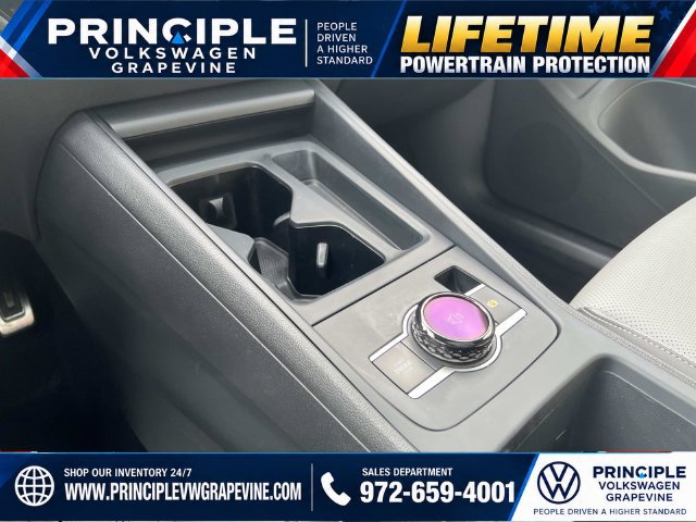 Used 2025 Volkswagen Tiguan SE R-Line AWD/4WD image 23