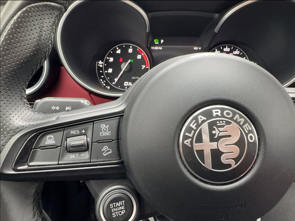 Used 2021 Alfa Romeo Stelvio Sprint w/ Nero Edizione RWD image 44