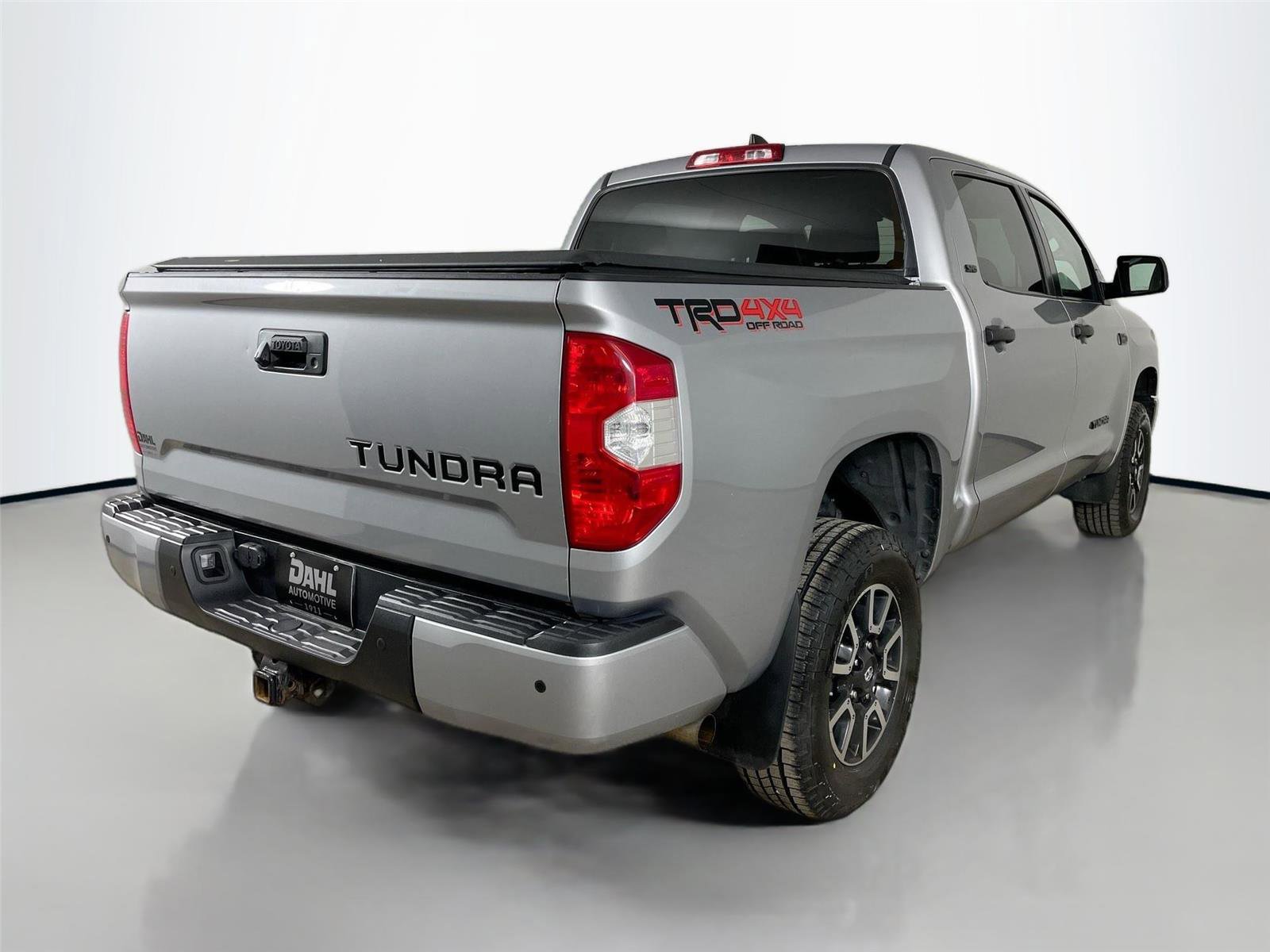 Used 2020 Toyota Tundra SR5 w/ TRD Off-Road Package AWD/4WD image 13