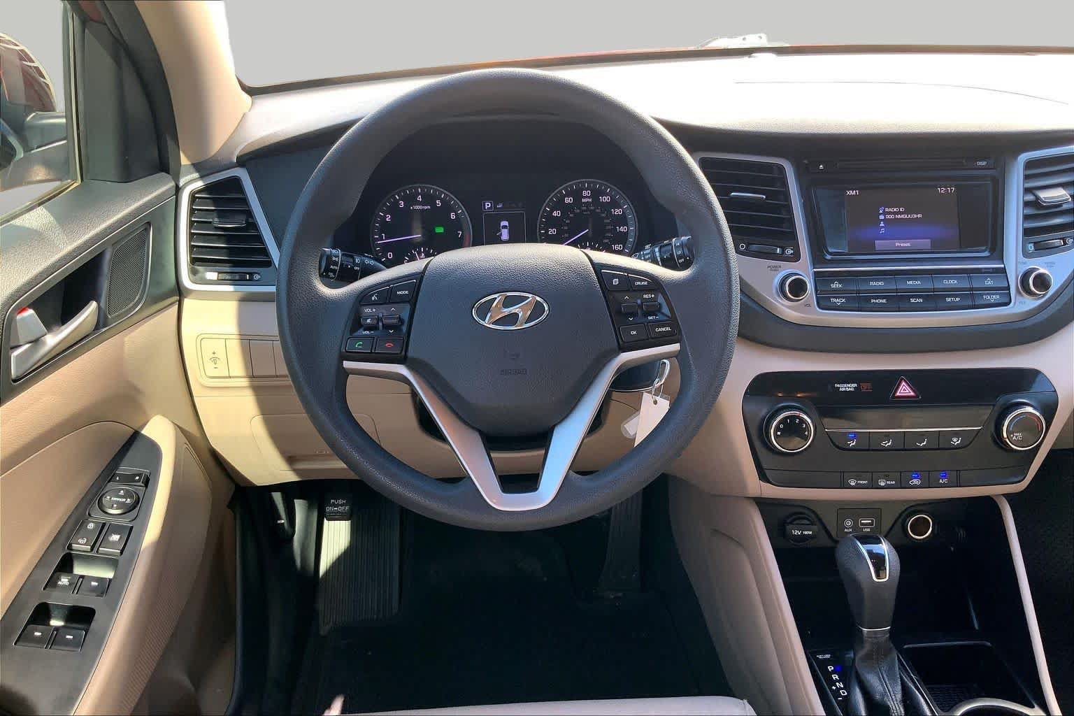 Used 2017 Hyundai Tucson SE w/ SE Popular Package 02 FWD image 6