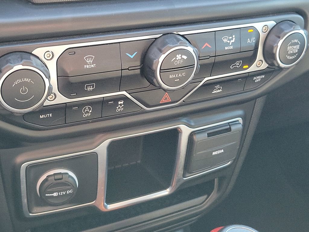 Used 2022 Jeep Gladiator Sport image 26