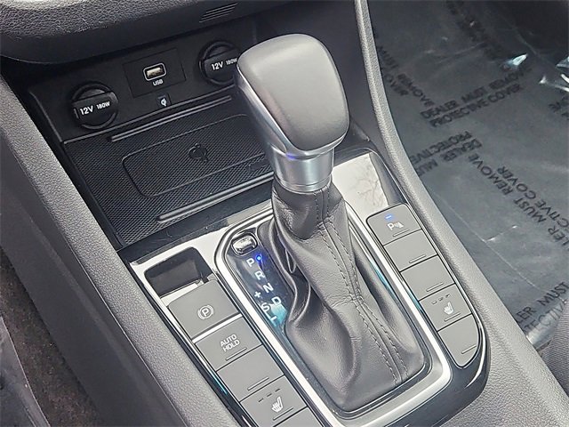 Used 2022 Hyundai Ioniq Limited image 27
