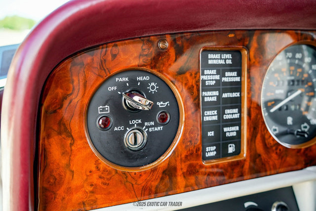 Used 1989 Rolls-Royce Silver Spirit image 37