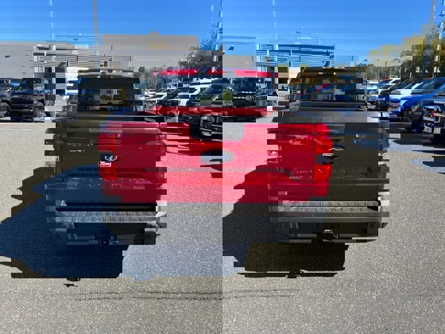 New 2025 Ford Maverick XLT w/ XLT Luxury Package image 11