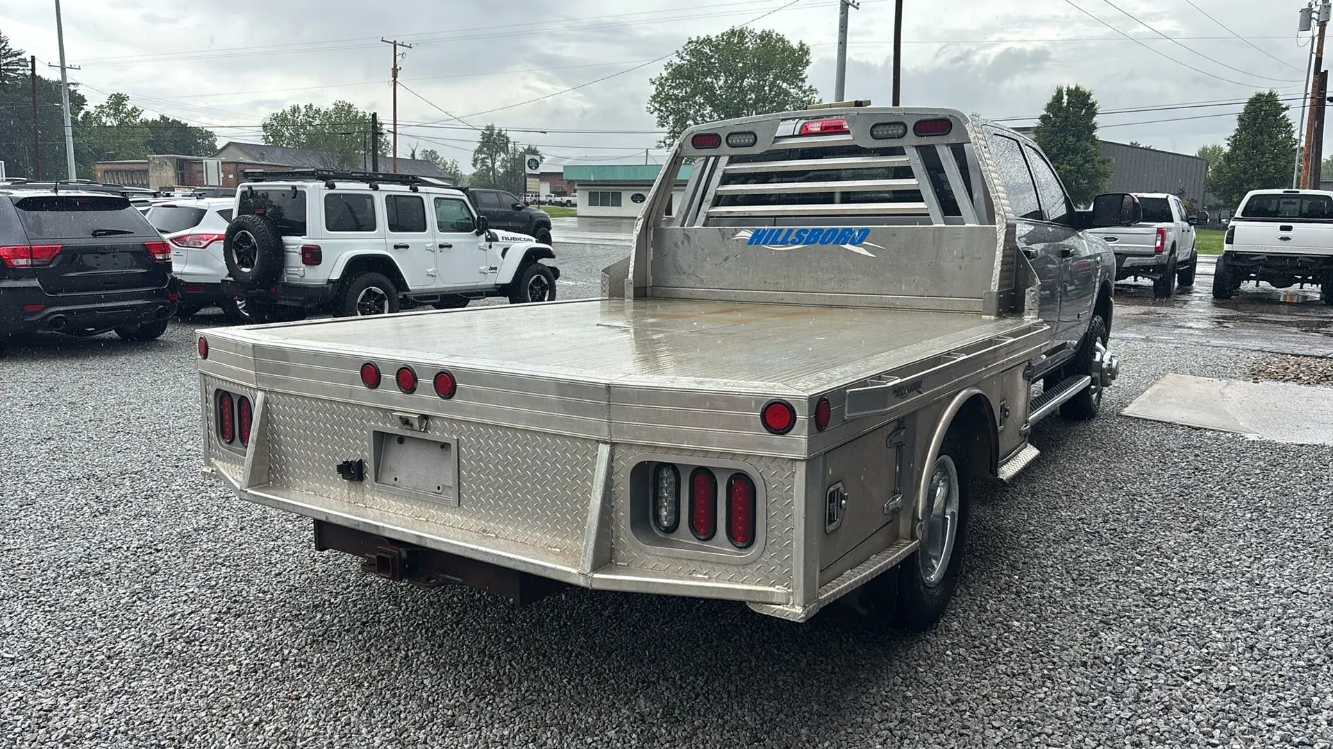 Used 2019 RAM 3500 Tradesman w/ Chrome Appearance Group AWD/4WD image 5