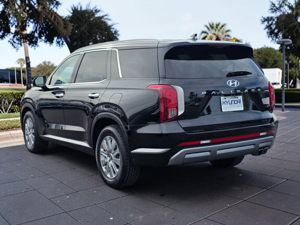Used 2025 Hyundai Palisade SEL FWD image 7