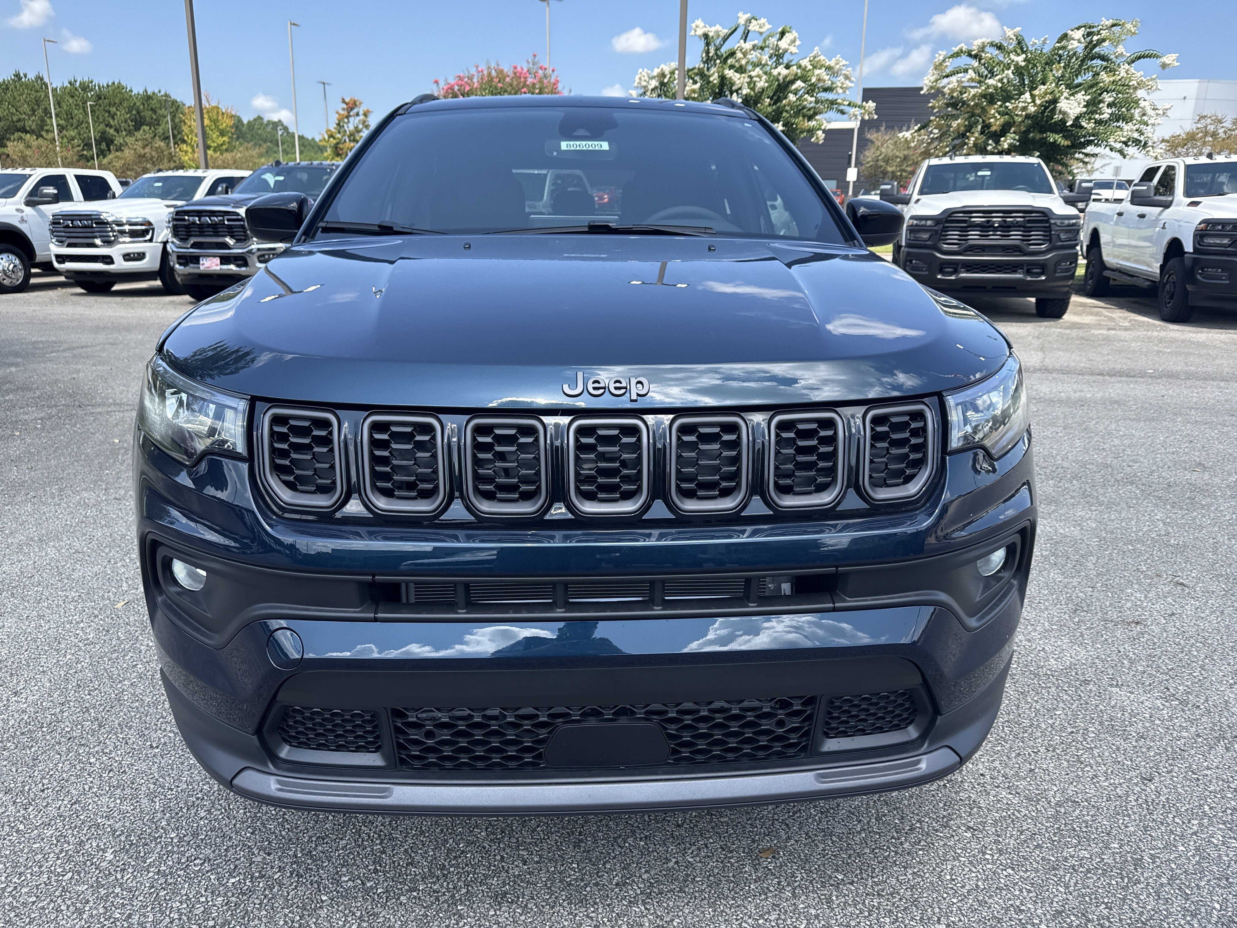 New 2026 Jeep Compass Latitude AWD/4WD image 2