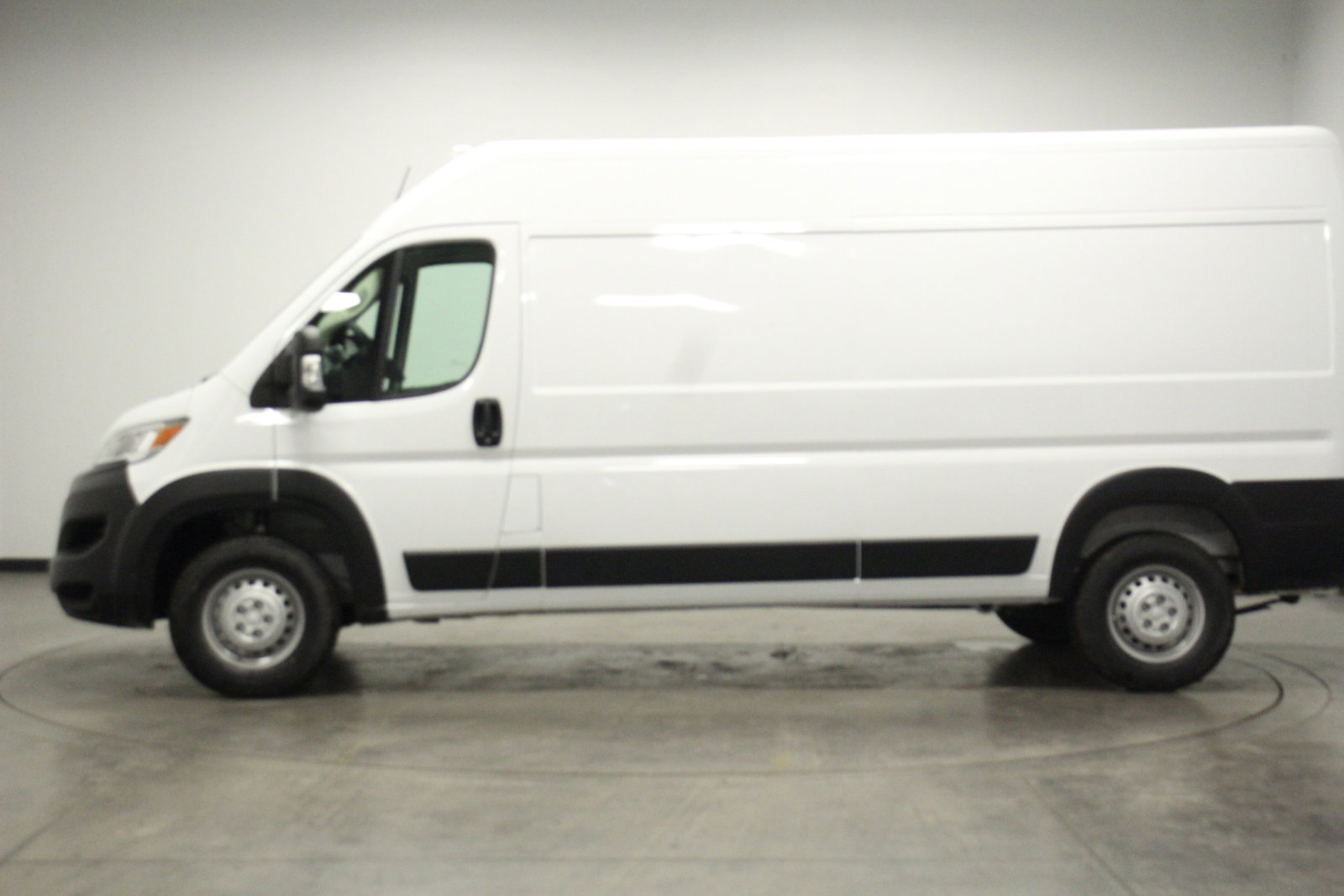 New 2025 RAM ProMaster 2500 w/ Power Group image 5