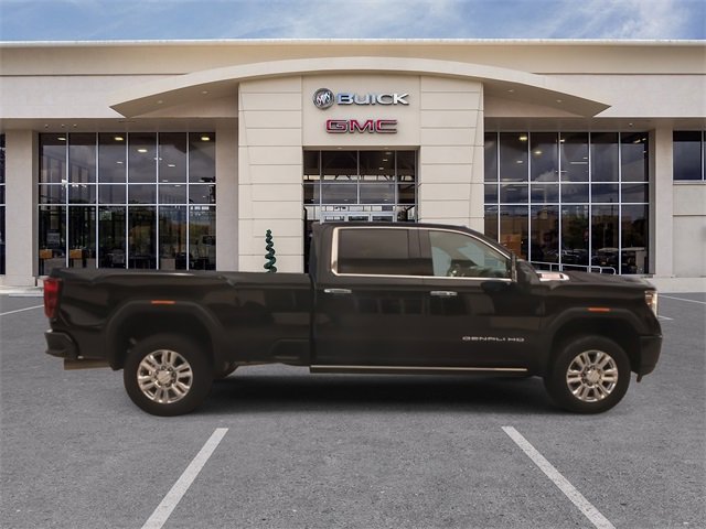 Used 2021 GMC Sierra 3500 Denali w/ Denali Ultimate Package image 16