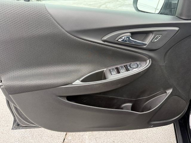 Used 2022 Chevrolet Malibu LS image 8