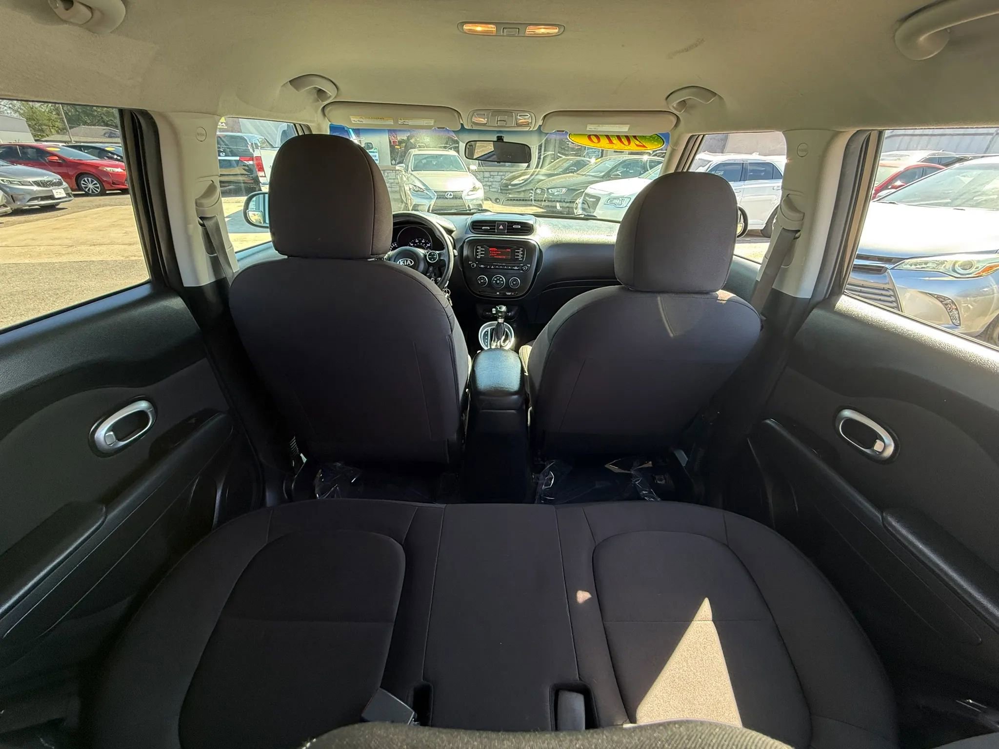 Used 2016 Kia Soul image 29