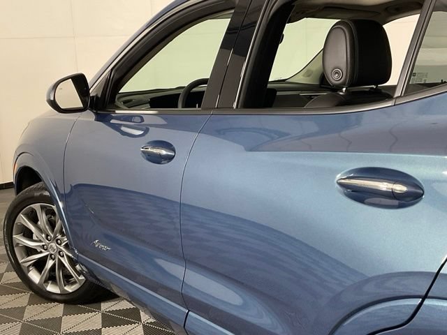 Used 2024 Buick Encore GX Avenir w/ Avenir Technology Package AWD/4WD image 38