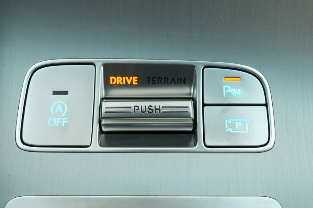 New 2026 Genesis GV70 2.5T Advanced image 36